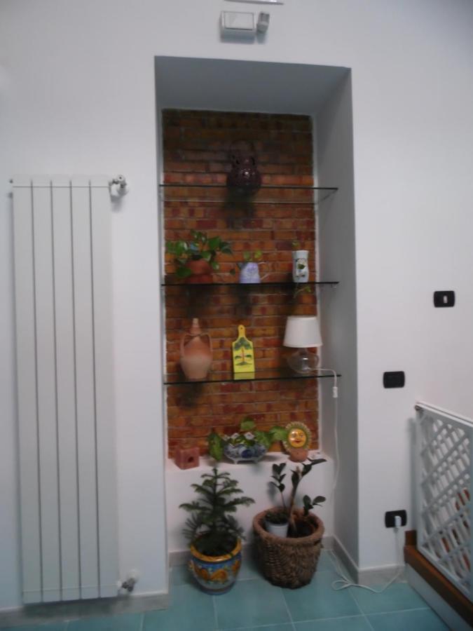 A Casa Di Monica Apartment Поцуоли Екстериор снимка