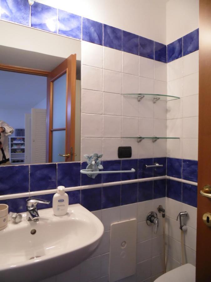 A Casa Di Monica Apartment Поцуоли Екстериор снимка