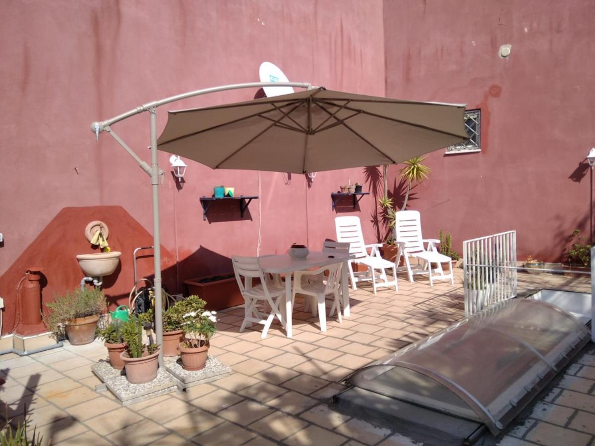 A Casa Di Monica Apartment Поцуоли Екстериор снимка