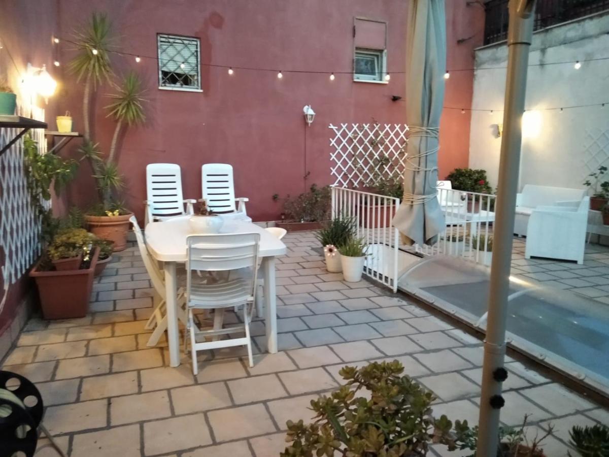 A Casa Di Monica Apartment Поцуоли Екстериор снимка